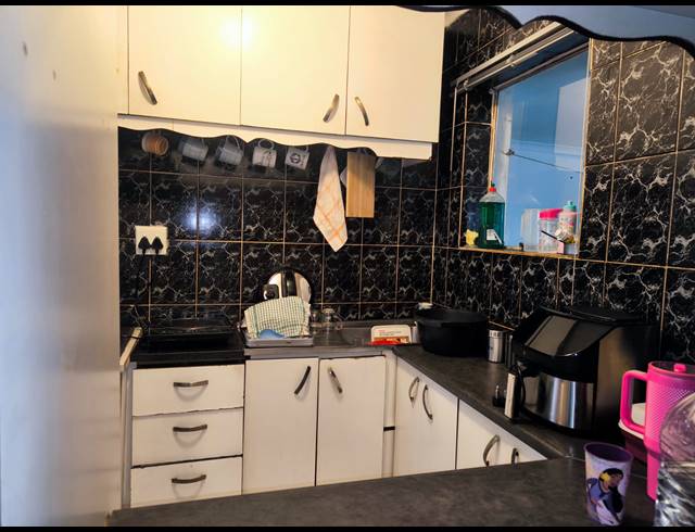 3 BEDROOM HOUSE FOR SALE IN LENTEGEUR